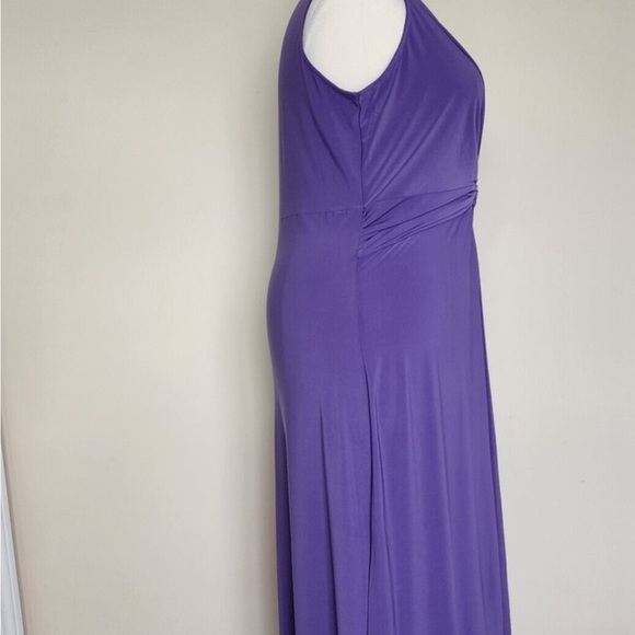 💜 Lavender Maxi Dress 💜 - Picture 2 of 4